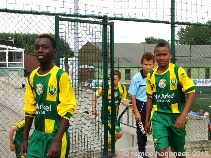 ADO Den Haag Jeugd elftallen op bezoek bij Racing club Anderlecht