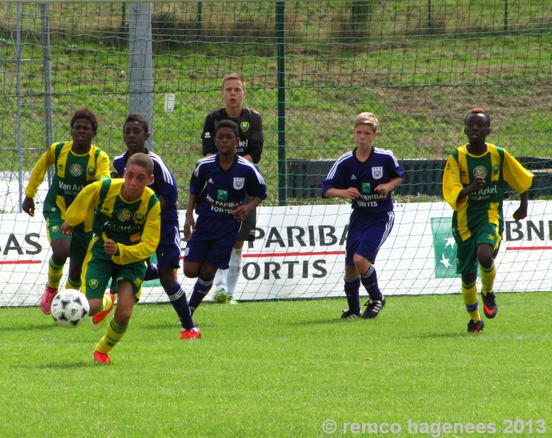 ADO Den Haag Jeugd elftallen op bezoek bij Racing club Anderlecht