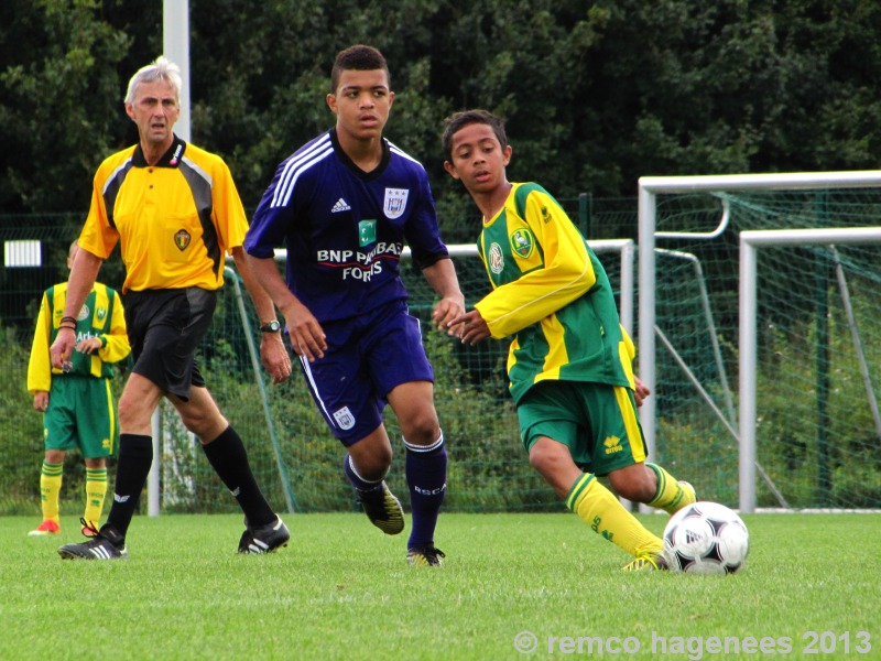 ADO Den Haag Jeugd elftallen op bezoek bij Racing club Anderlecht