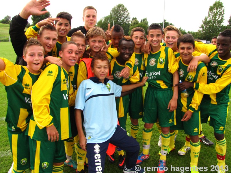 ADO Den Haag Jeugd elftallen op bezoek bij Racing club Anderlecht