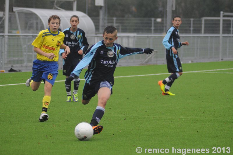 Foto's ADO Den Haag jeugdopleiding zaterdag 2 november