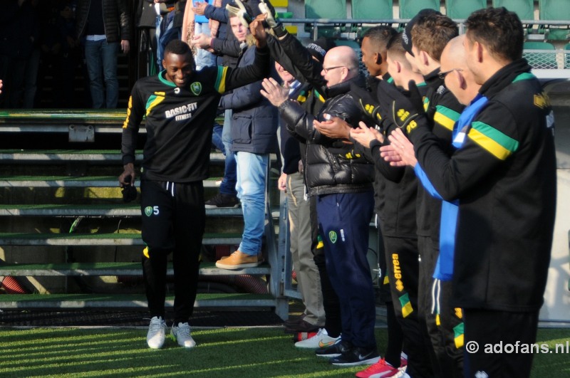  ADO Den Haag ontvangt kampioen Wilfried Kanon met erehaag