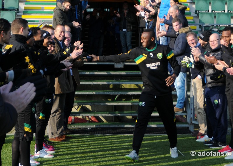  ADO Den Haag ontvangt kampioen Wilfried Kanon met erehaag