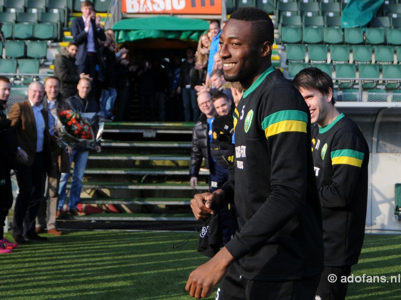  ADO Den Haag ontvangt kampioen Wilfried Kanon met erehaag