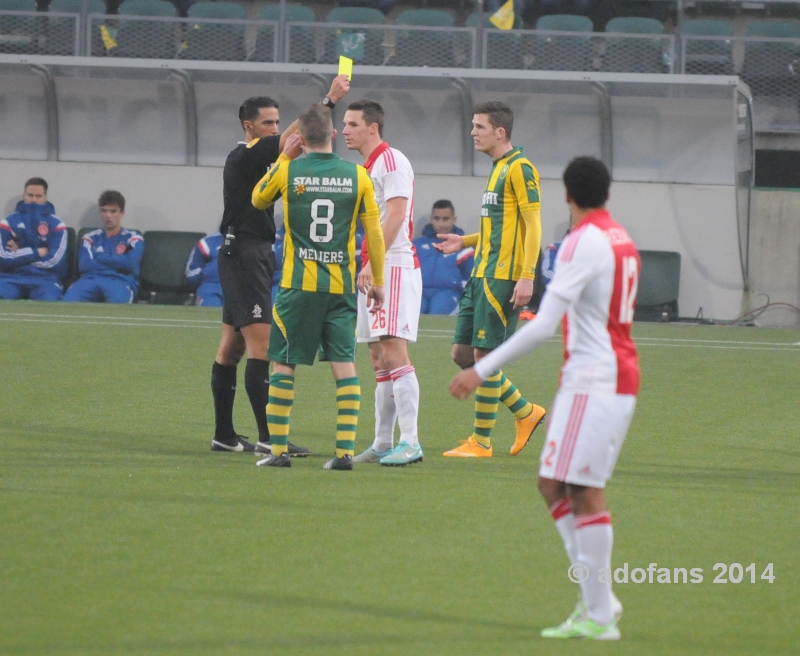 foto's ADO Den Haag op de valreep verdiend gelijk met Ajax