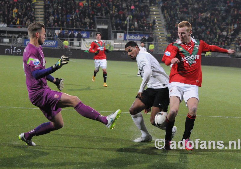 ADO DEN HAAG WINT van FC Twente