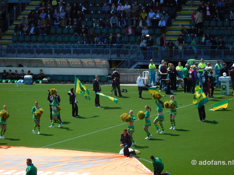 Sfeer foto ADO Den Haag PSV 17-mei 2015