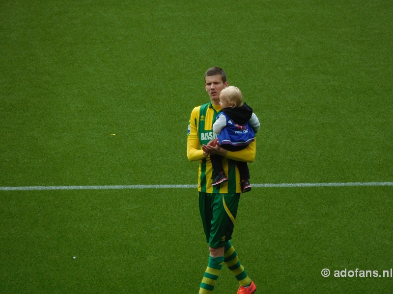 Sfeer foto ADO Den Haag PSV 17-mei 2015