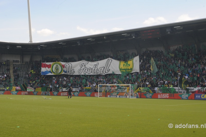 Sfeer foto ADO Den Haag PSV 17-mei 2015