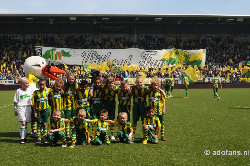 Sfeer foto ADO Den Haag PSV 17-mei 2015