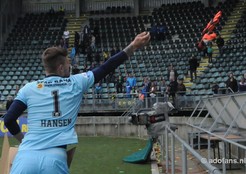 Sfeer foto ADO Den Haag PSV 17-mei 2015