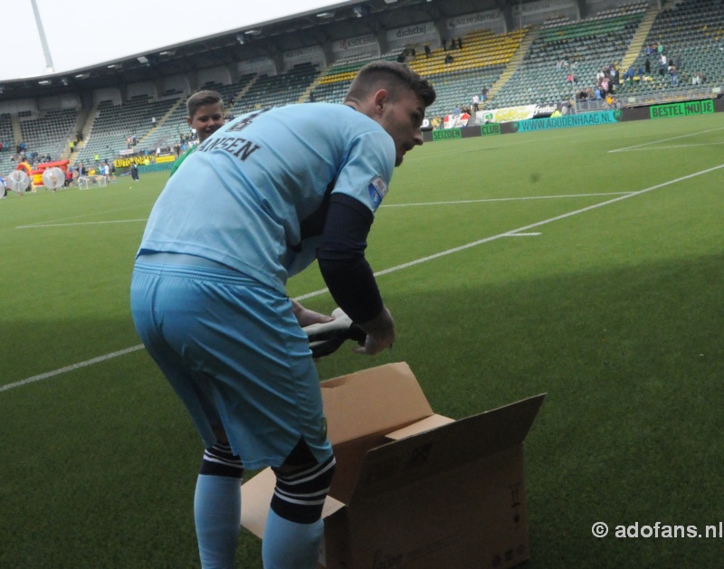 Sfeer foto ADO Den Haag PSV 17-mei 2015