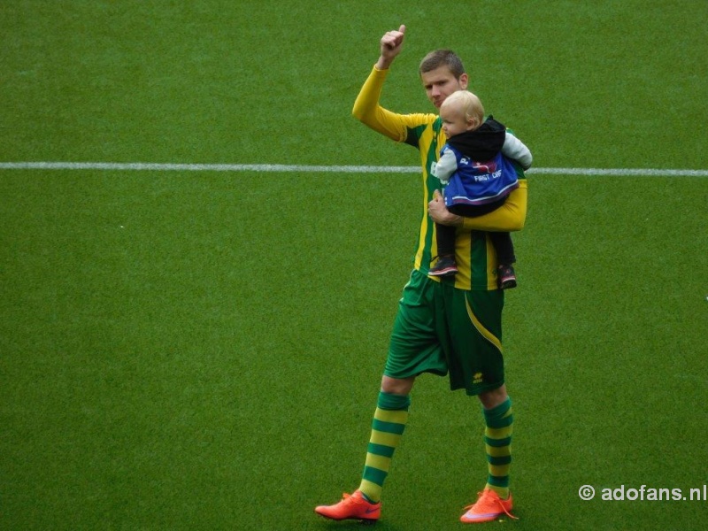 Sfeer foto ADO Den Haag PSV 17-mei 2015