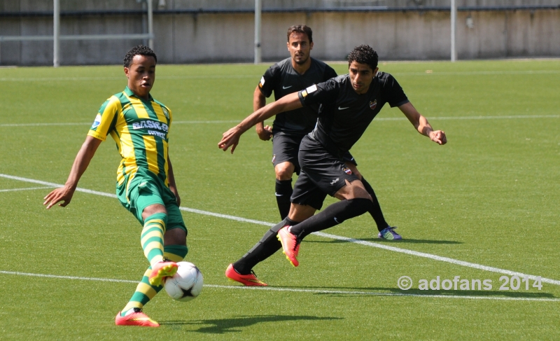 foto oefenwedstrijd ADO Den Haag - Levante UD