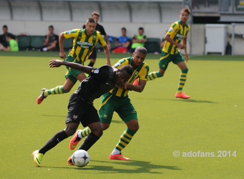 foto oefenwedstrijd ADO Den Haag - Levante UD