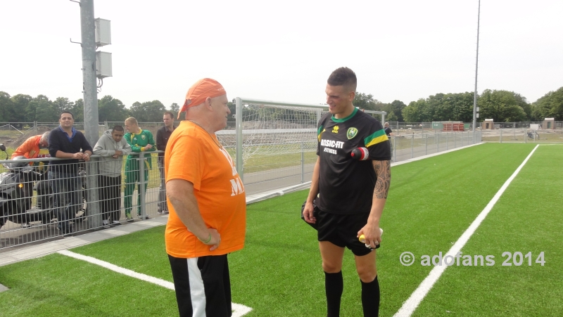 foto's 1e training ADO Den Haag seizoen 2014-2015