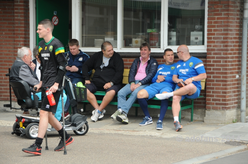 foto's 1e training ADO Den Haag seizoen 2014-2015