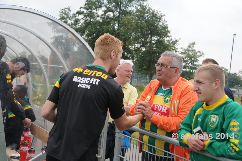 foto's 1e training ADO Den Haag seizoen 2014-2015