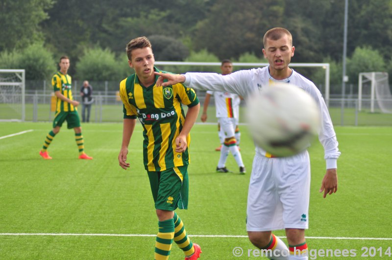 Foto`s oefenwedstrijden ADO Den Haag jeugdopleiding 02 augustus 2014