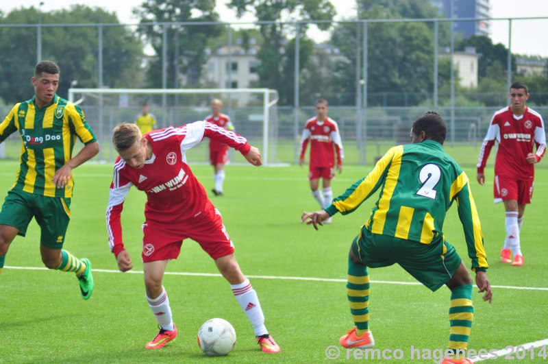 Foto`s oefenwedstrijden ADO Den Haag jeugdopleiding 02 augustus 2014