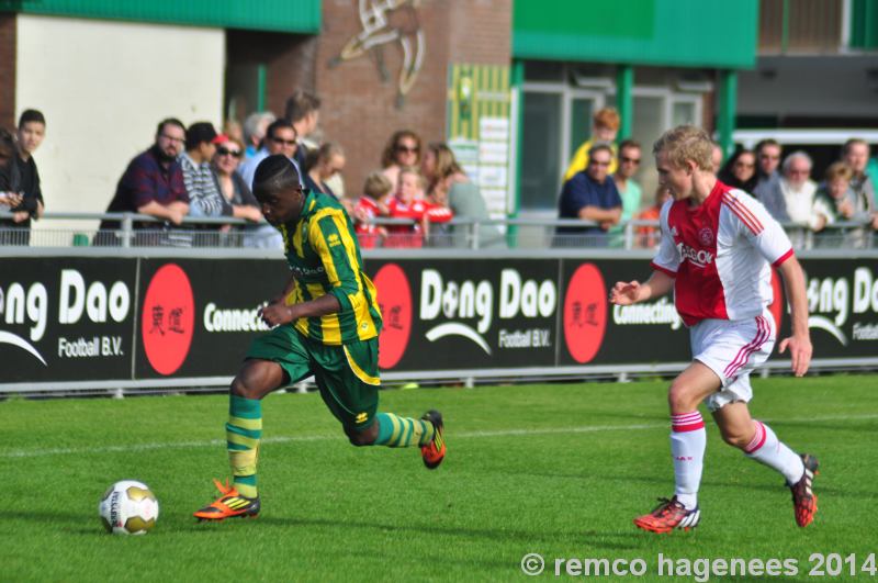 Foto_s wedstrijden ADO Den Haag jeugdopleiding  18 oktober 2014