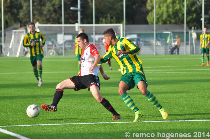 Foto_s wedstrijden ADO Den Haag jeugdopleiding  18 oktober 2014