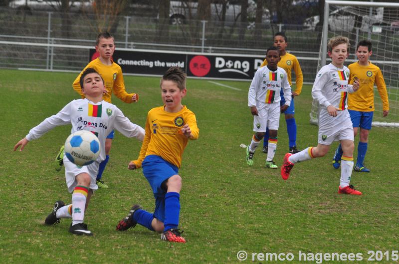 ADO Den Haag Jeugdopleidingen tegen VVV/Helmond DHC 