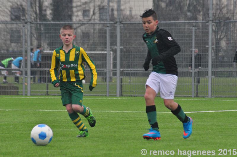 ADO Den Haag Jeugdopleidingen tegen VVV/Helmond DHC 
