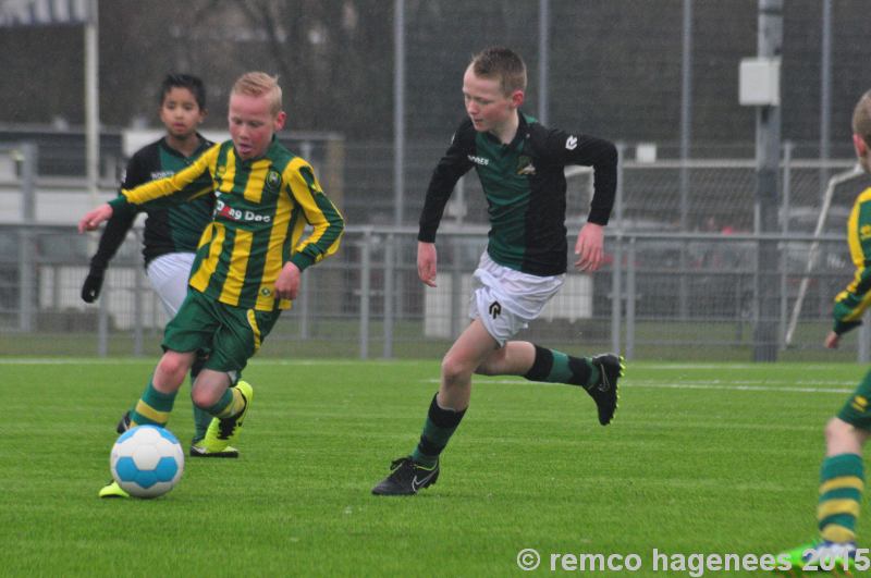 ADO Den Haag Jeugdopleidingen tegen VVV/Helmond DHC 