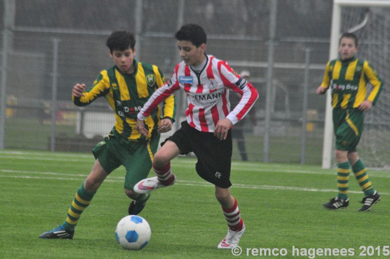 ADO Den Haag Jeugdopleidingen tegen VVV/Helmond DHC 