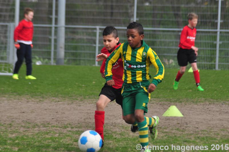 Fotos wedstrijden ADO Den Haag jeugdopleiding 11 april 2015