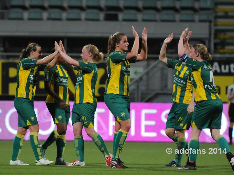 Vrouwenvoetbal: Foto's ADO Den Haag - PSV/FC Eindhoven