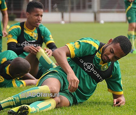 Kenji Gorre: "Ik wil mezelf ontwikkelen bij ADO Den Haag: