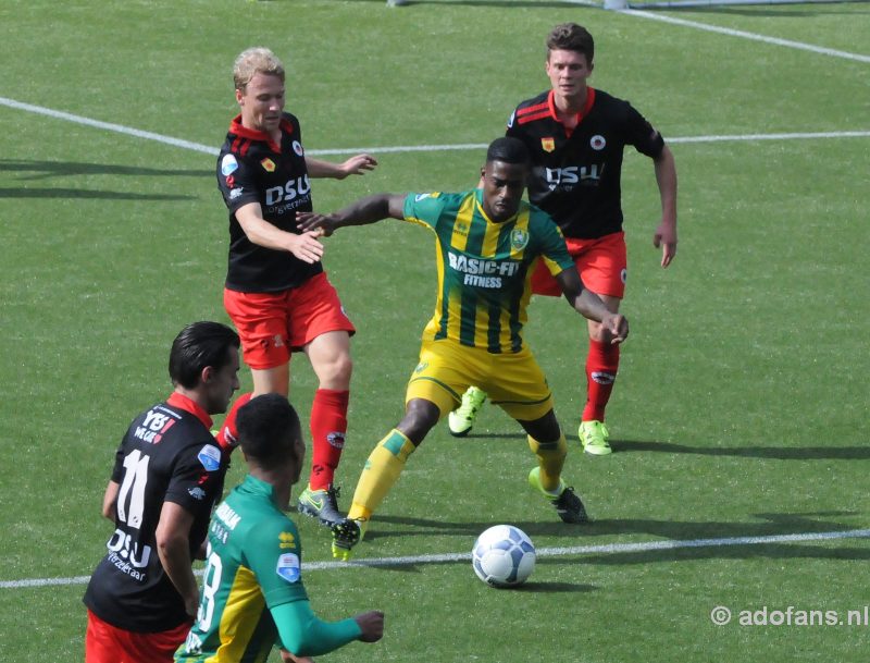 Verslag en foto`s: Puntverlies na drie keer voorsprong: ADO - Excelsior 3-3