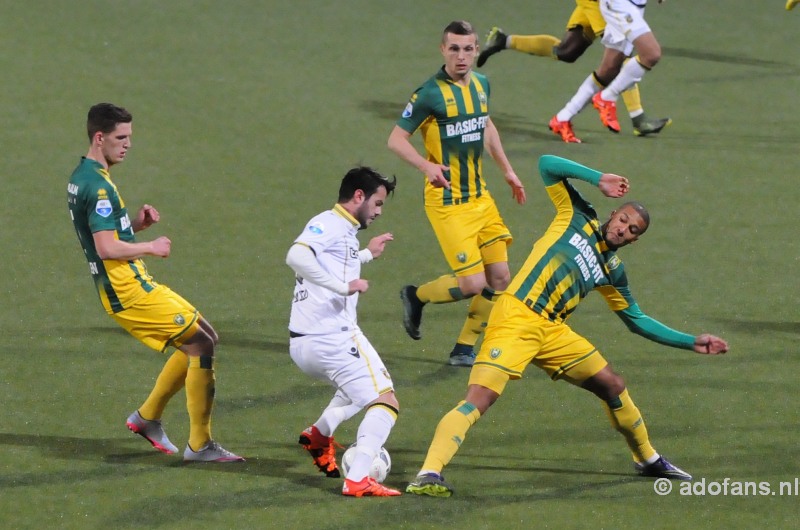 ADO Den Haag speelt gelijk tegen Vitesse