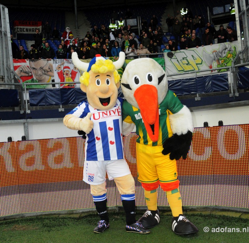 ado den Haag  wint met 4-0 van sc heerenveen