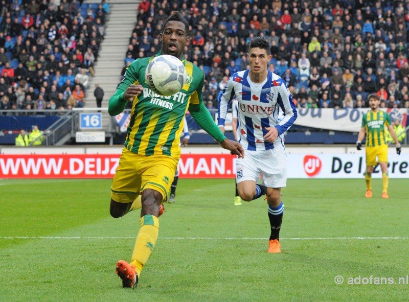 ado den Haag  wint met 4-0 van sc heerenveen