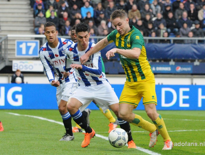 ado den Haag  wint met 4-0 van sc heerenveen