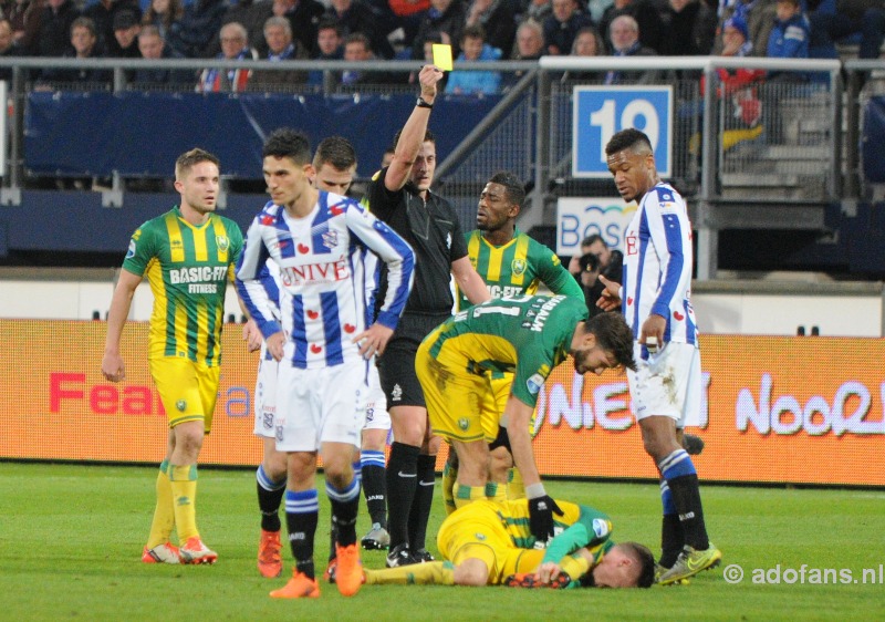 ado den Haag  wint met 4-0 van sc heerenveen