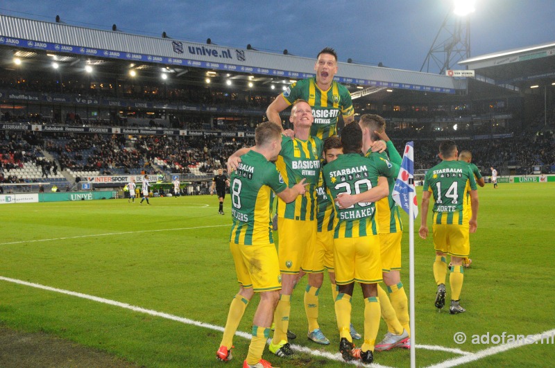 ado den Haag  wint met 4-0 van sc heerenveen