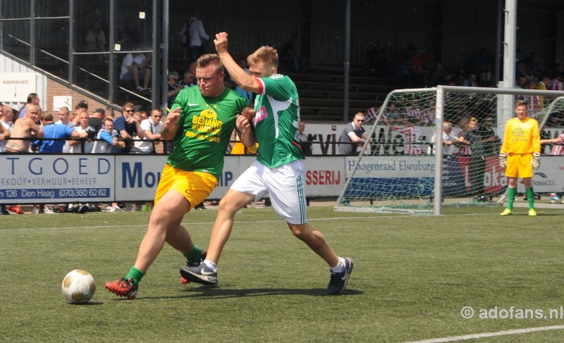 FOTO's ADO Den Haag Supportertoennoei 2015-2016