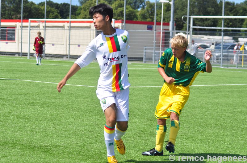 Jeugd wedstrijden ADO Den Haag , De Graafschap, Vitesse, Emmen NAC