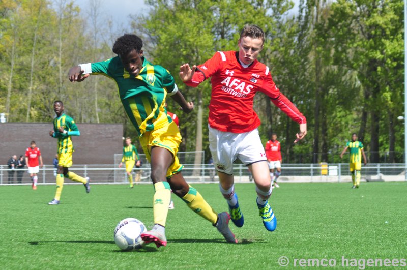 jeugdwedstrijden ADO Den Haag Zuiderpark 23 april 2016