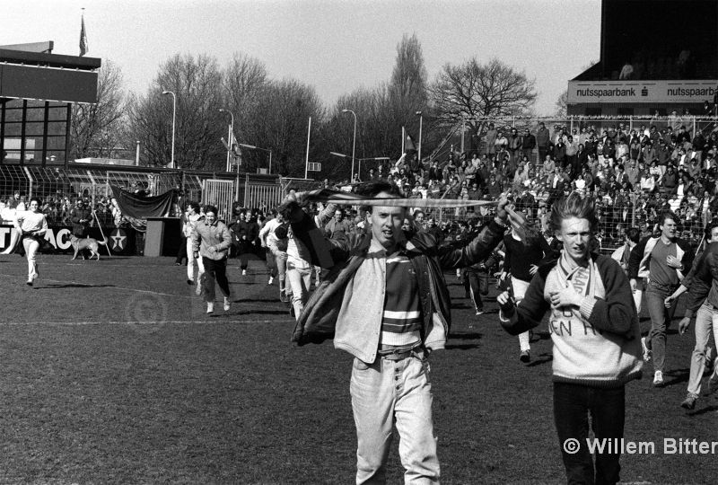 Oud PRO-FC fotograaf Willem Bitter overleden, FC Den Haag , ADO Den Haag