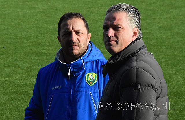 Zeljko Petrovic en ADO Den Haag directeur Mattijs Manders