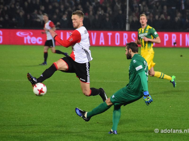 ADO Den Haag verliest met 5-1 knvb-beker Feyenoord