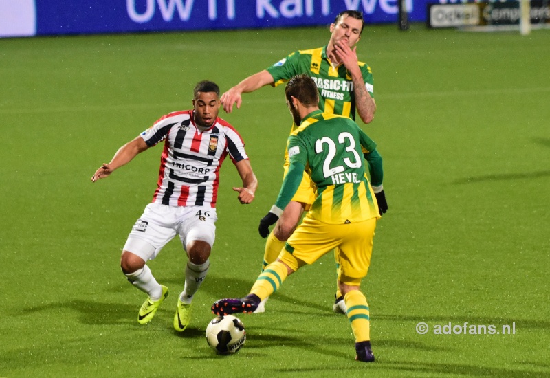 ADO Den Haag speler Hector Hevel krijgt zijn kans