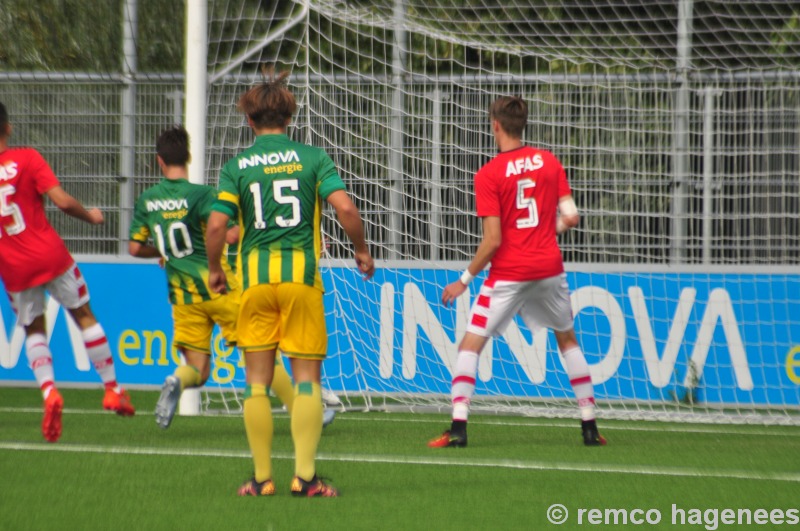 ADO Den Haag O19 tegen AZ Alkmaar O19, eindstand: 2-1 (competitie)