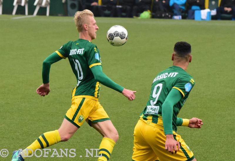 ADO DEN HAAG, PSV