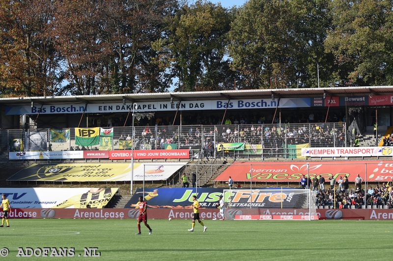  VVV Venlo  ADO Den Haag  in  Eredivisie Stadion de Koel vak met uisupporters